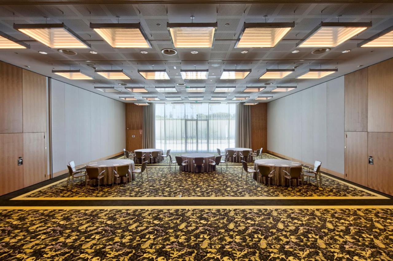 Epic Sana Algarve Hotel Albufeira Dış mekan fotoğraf Meeting room