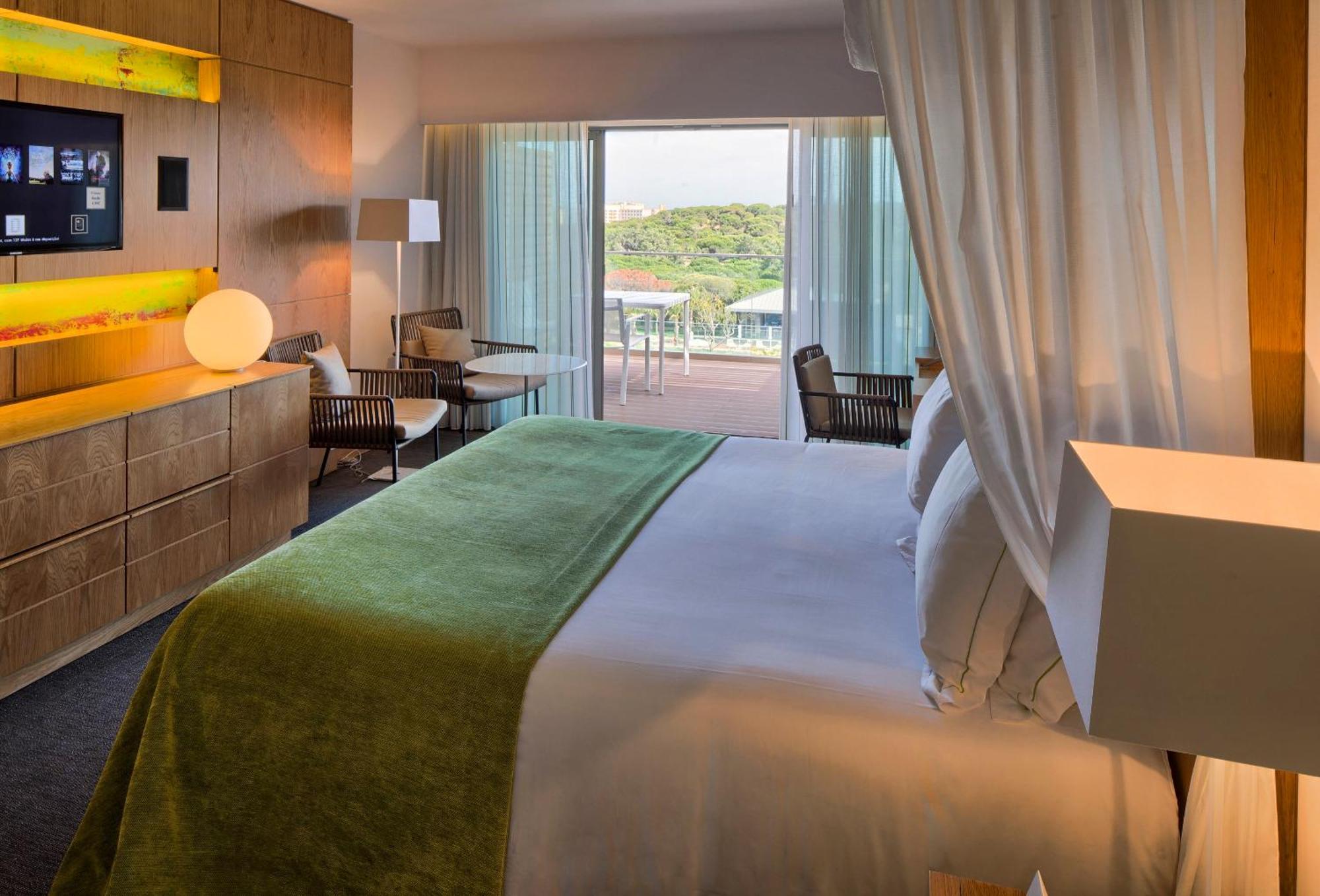 Epic Sana Algarve Hotel Albufeira Oda fotoğraf Deluxe room